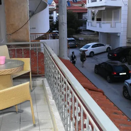 Luxury Next To The Apartment *